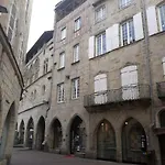 Semesterbostad Grande Maison Quercynoise Avec Piscine