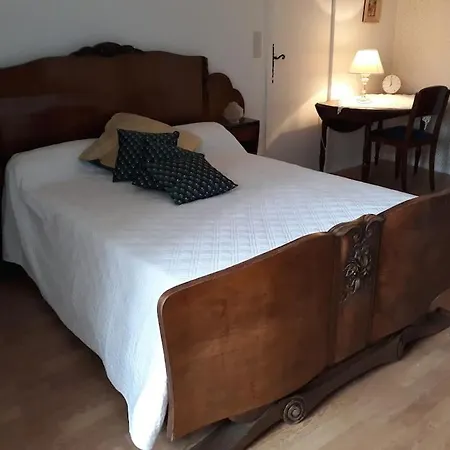 Grande Maison Quercynoise Avec Piscine * Figeac
