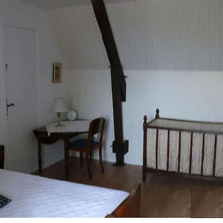 Grande Maison Quercynoise Avec Piscine * Figeac